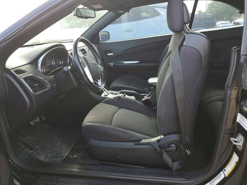 61187086 :رقم المزاد ، 1C3BCBEG6EN151974 vin ، 2014 Chrysler 200 مزاد بيع