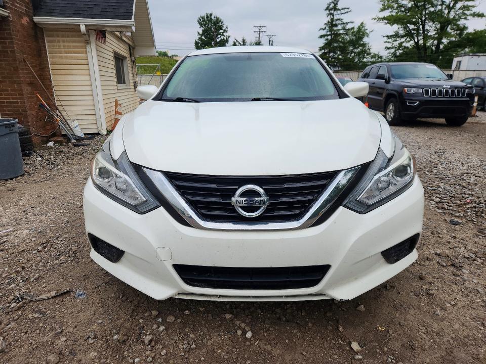 62862766 :رقم المزاد ، 1N4AL3AP1HC483653 vin ، 2017 Nissan Altima مزاد بيع