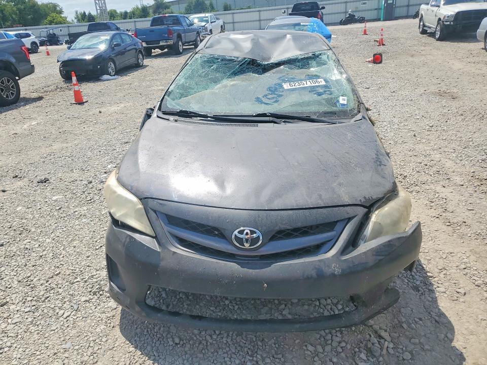 62357106 :رقم المزاد ، JTDBU4EE8B9142765 vin ، 2011 Toyota Corolla مزاد بيع