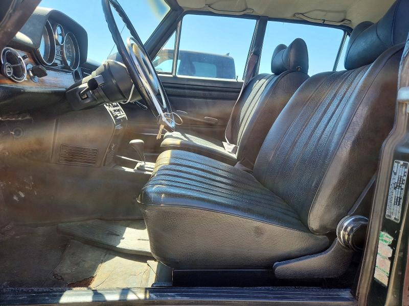 1971 Mercedes-benz 250 მანქანა იყიდება აუქციონზე, vin: 111401112004869, აუქციონის ნომერი: 62472846