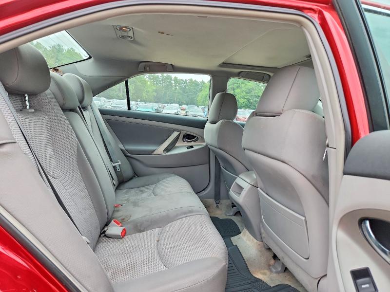 61866736 :رقم المزاد ، 4T1BF3EKXAU056553 vin ، 2010 Toyota Camry مزاد بيع