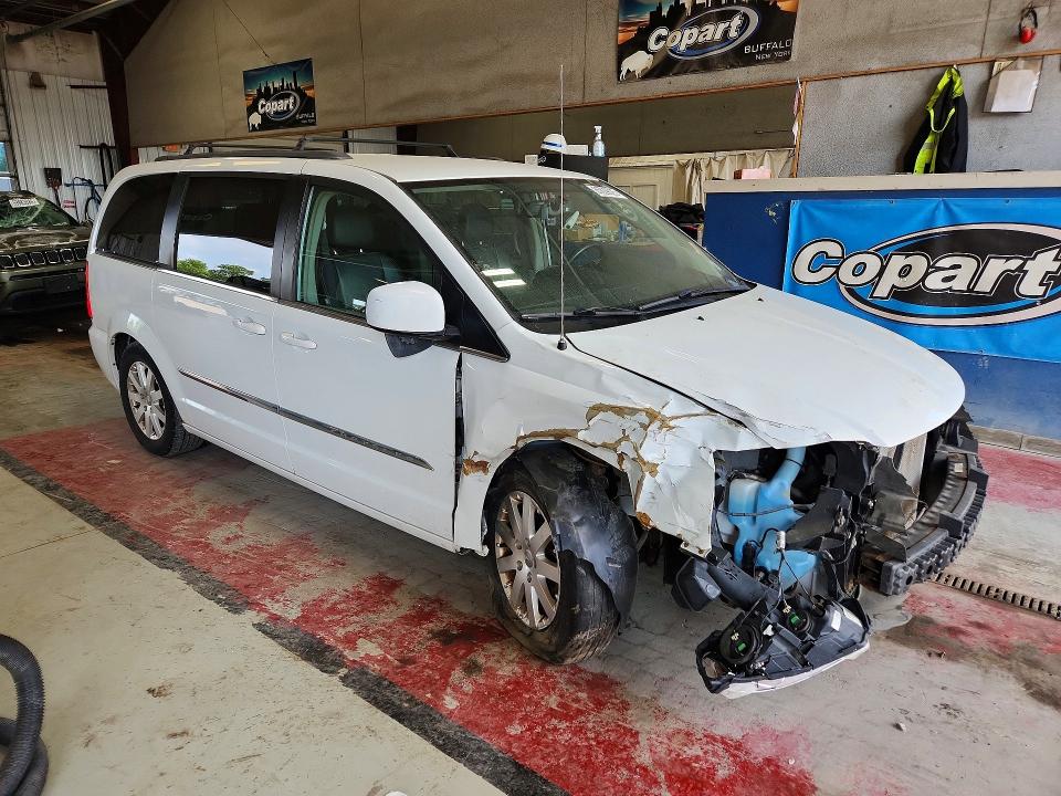 2015 Chrysler Town & Country მანქანა იყიდება აუქციონზე, vin: 2C4RC1BG6FR594672, აუქციონის ნომერი: 85629025