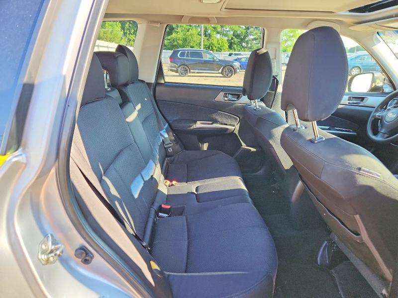 60583306 :رقم المزاد ، JF2SHADC8DH422635 vin ، 2013 Subaru Forester مزاد بيع