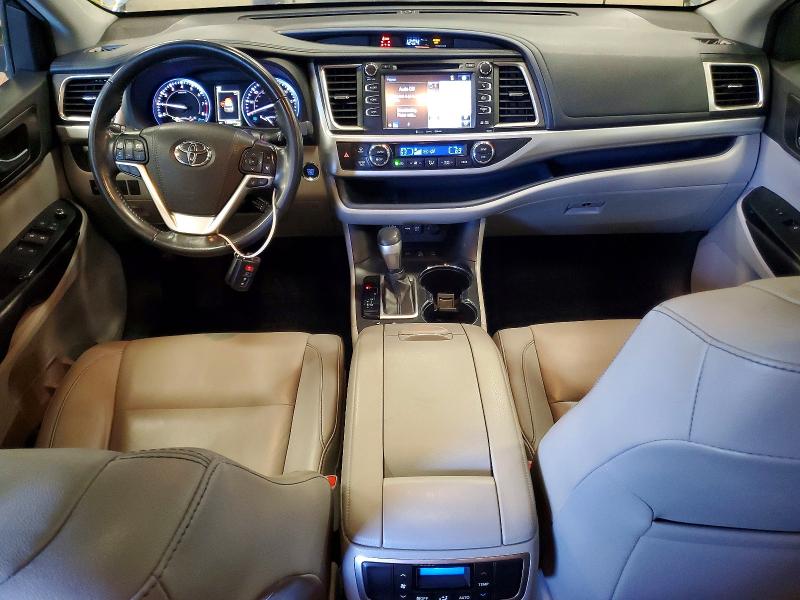 60934686 :رقم المزاد ، 5TDJZRFHXKS708977 vin ، 2019 Toyota Highlander مزاد بيع