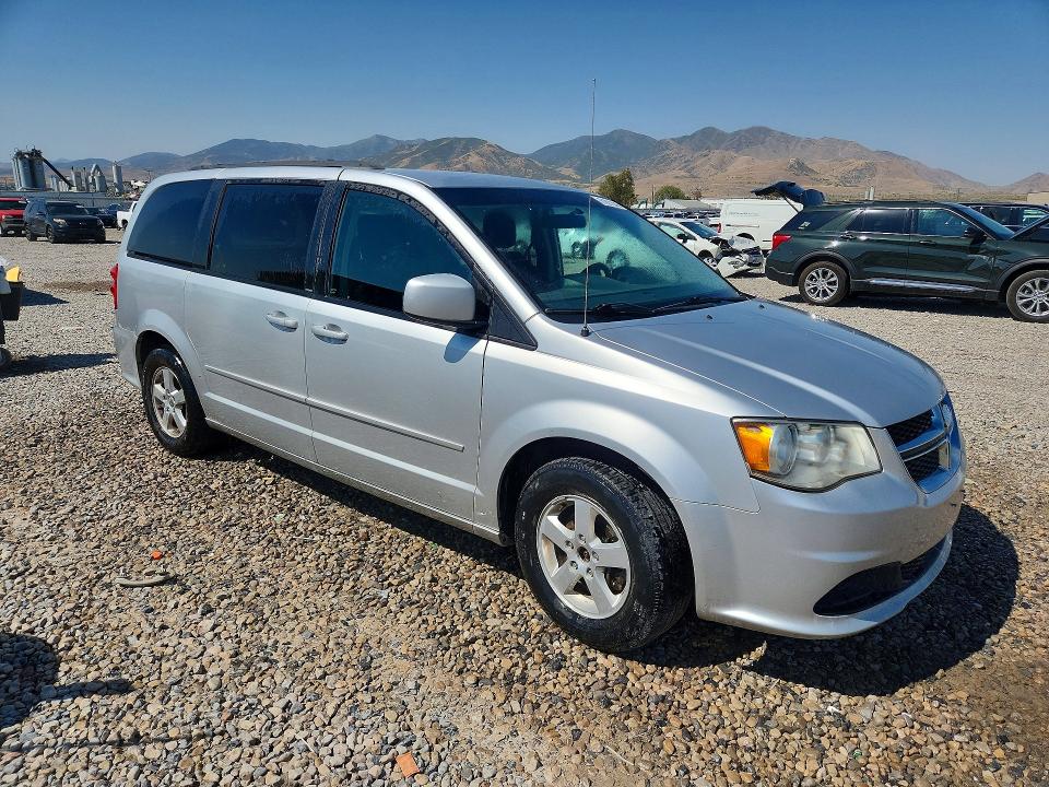 61821046 :رقم المزاد ، 2C4RDGCG5CR196721 vin ، 2012 Dodge Grand Caravan مزاد بيع