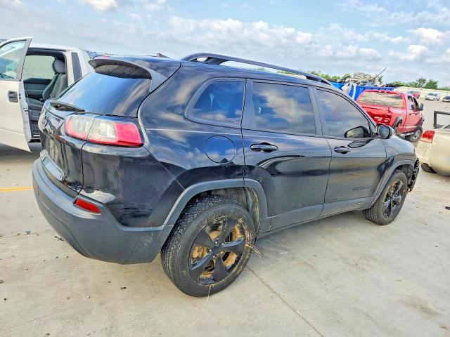 61864586 :رقم المزاد ، 1C4PJMLB5MD101078 vin ، 2021 Jeep Cherokee مزاد بيع