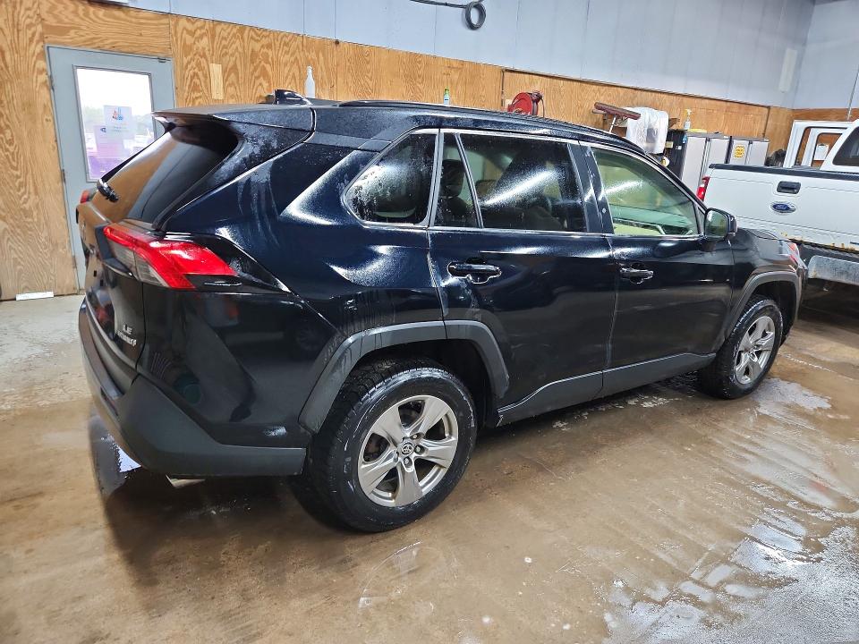Продажа на аукционе авто 2023 Toyota Rav4, vin: JTMLWRFV4PD187622, номер лота: 60408636