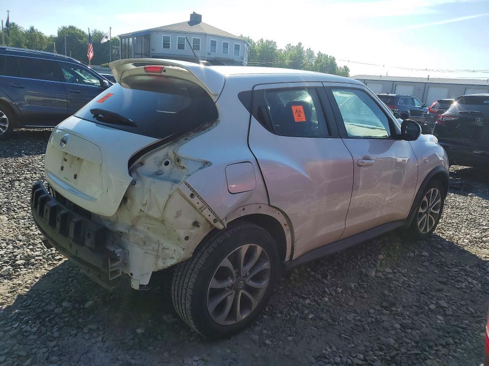 59863916 :رقم المزاد ، JN8AF5MV8BT026115 vin ، 2011 Nissan Juke مزاد بيع