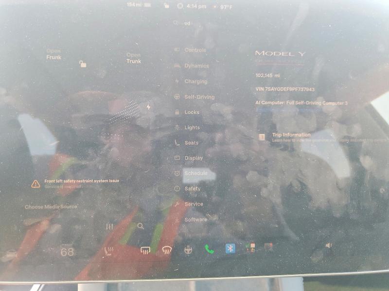 60223646 :رقم المزاد ، 7SAYGDEF9PF737943 vin ، 2023 Tesla Model Y مزاد بيع