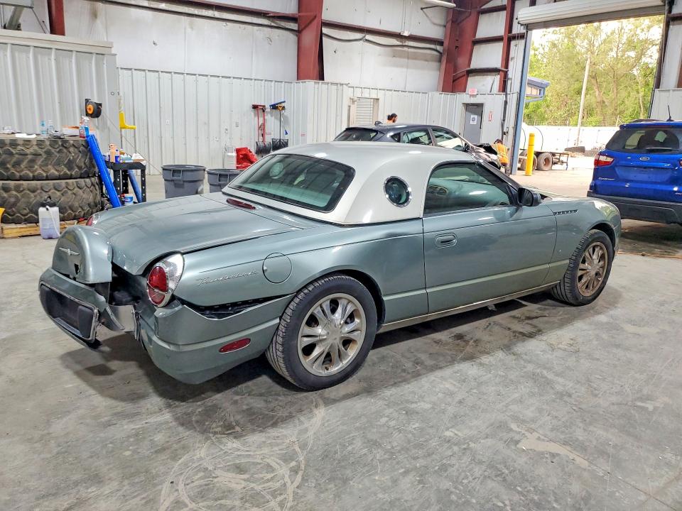 Продажа на аукционе авто 2004 Ford Thunderbird, vin: 1FAHP63AX4Y107558, номер лота: 61371356