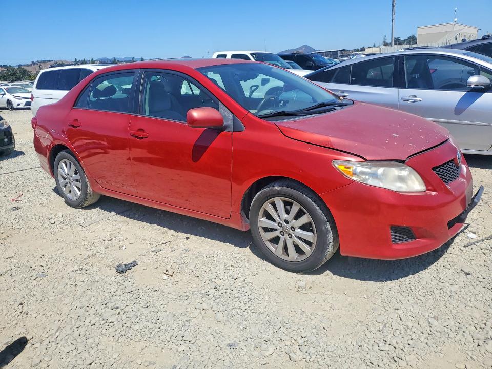 60437126 :رقم المزاد ، 1NXBU4EEXAZ247833 vin ، 2010 Toyota Corolla مزاد بيع
