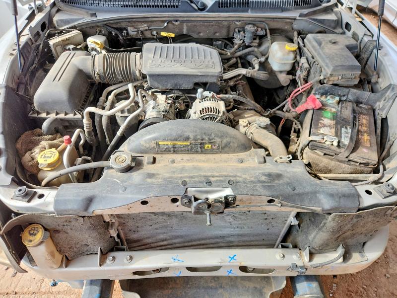 60700866 :رقم المزاد ، 1D7HW48N15S225442 vin ، 2005 Dodge Dakota مزاد بيع