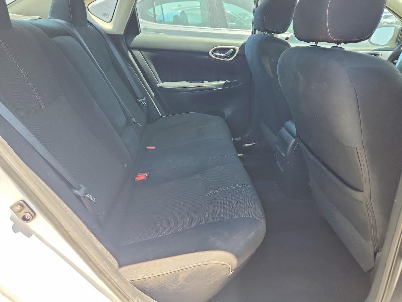 60551876 :رقم المزاد ، 3N1AB7AP8EL689995 vin ، 2014 Nissan Sentra مزاد بيع