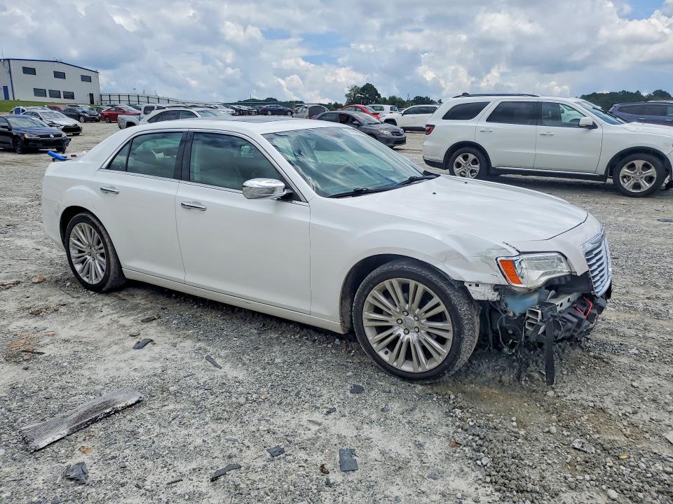 61299686 :رقم المزاد ، 2C3CCAEG2DH658618 vin ، 2013 Chrysler 300c مزاد بيع