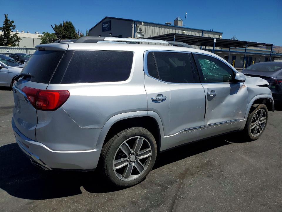 73344325 :رقم المزاد ، 1GKKNPLS2HZ308962 vin ، 2017 Gmc Acadia مزاد بيع