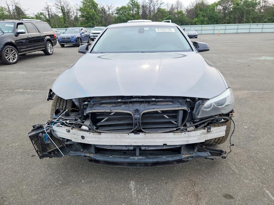 61222126 :رقم المزاد ، WBAXH5C52CDW09340 vin ، 2012 Bmw 528 مزاد بيع