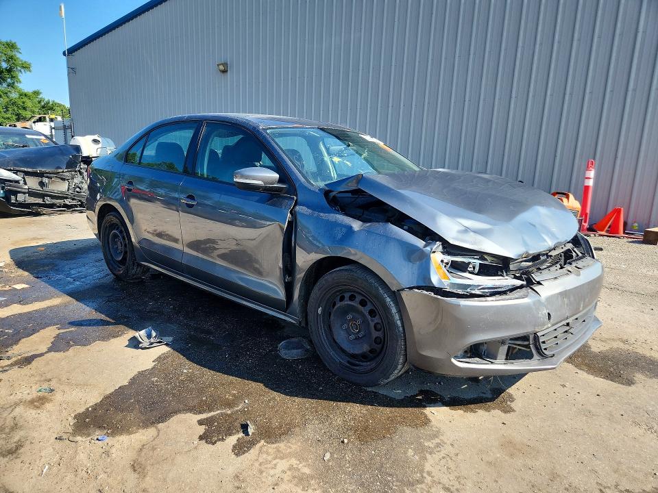 2011 Volkswagen Jetta მანქანა იყიდება აუქციონზე, vin: 3VWDX7AJ8BM327191, აუქციონის ნომერი: 60434646
