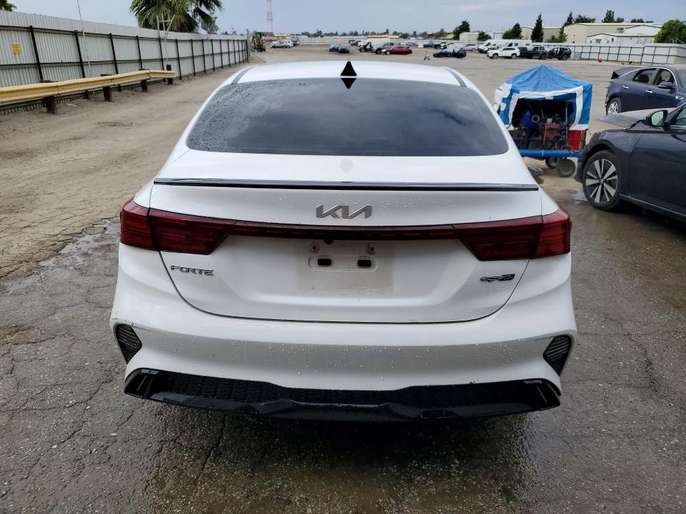 57368186 :رقم المزاد ، 3KPF54AD0NE509718 vin ، 2022 Kia Forte مزاد بيع