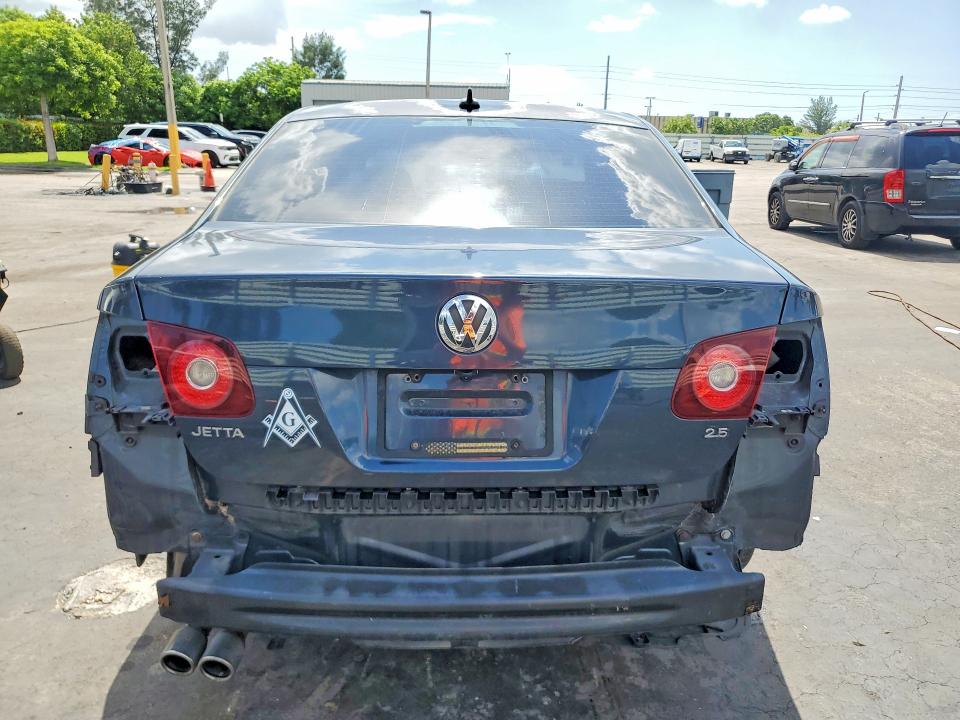 59647186 :رقم المزاد ، 3VWRM71K58M197077 vin ، 2008 Volkswagen Jetta مزاد بيع