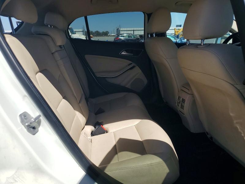 Aukcja sprzedaży 2018 Mercedes-benz Gla, vin: WDCTG4EBXJJ432174, numer aukcji: 62427286