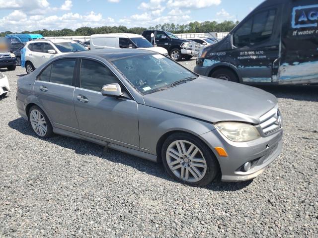 62033186 :رقم المزاد ، WDDGF81X88F072327 vin ، 2008 Mercedes-benz C مزاد بيع
