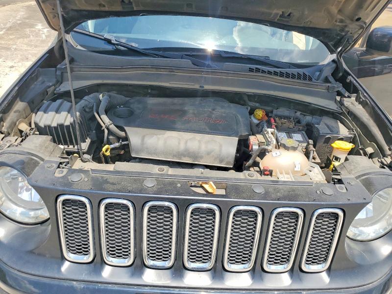 59682576 :رقم المزاد ، ZACCJABB4JPH37714 vin ، 2018 Jeep Renegade مزاد بيع