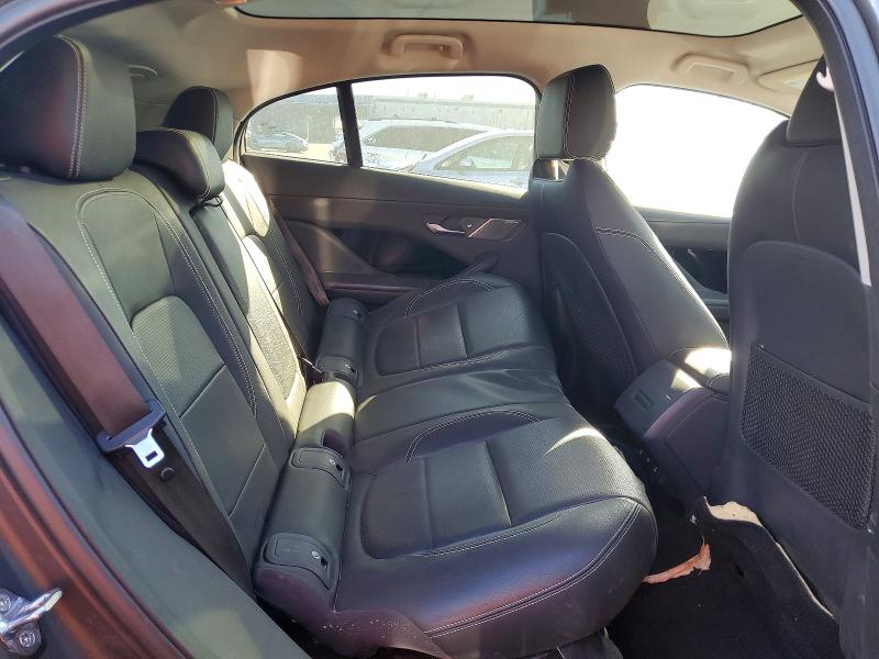 60172806 :رقم المزاد ، SADHC2S18K1F74037 vin ، 2019 Jaguar I-pace مزاد بيع