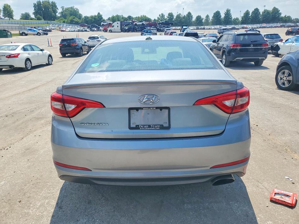 61372346 :رقم المزاد ، 5NPE24AF3HH462545 vin ، 2017 Hyundai Sonata مزاد بيع
