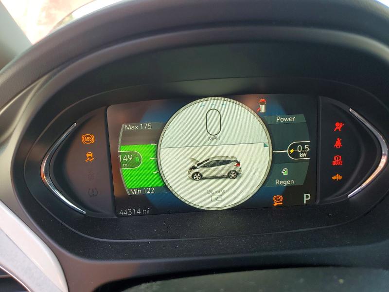 60214036 :رقم المزاد ، 1G1FX6S06J4139400 vin ، 2018 Chevrolet Bolt Ev مزاد بيع