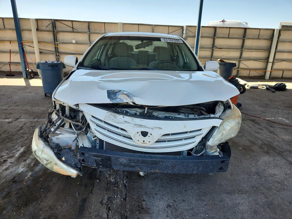 63162506 :رقم المزاد ، 5YFBU4EE3DP117303 vin ، 2013 Toyota Corolla مزاد بيع