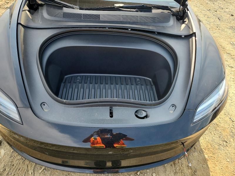 60225586 :رقم المزاد ، 5YJ3E1EB9SF076612 vin ، 2025 Tesla Model 3 مزاد بيع