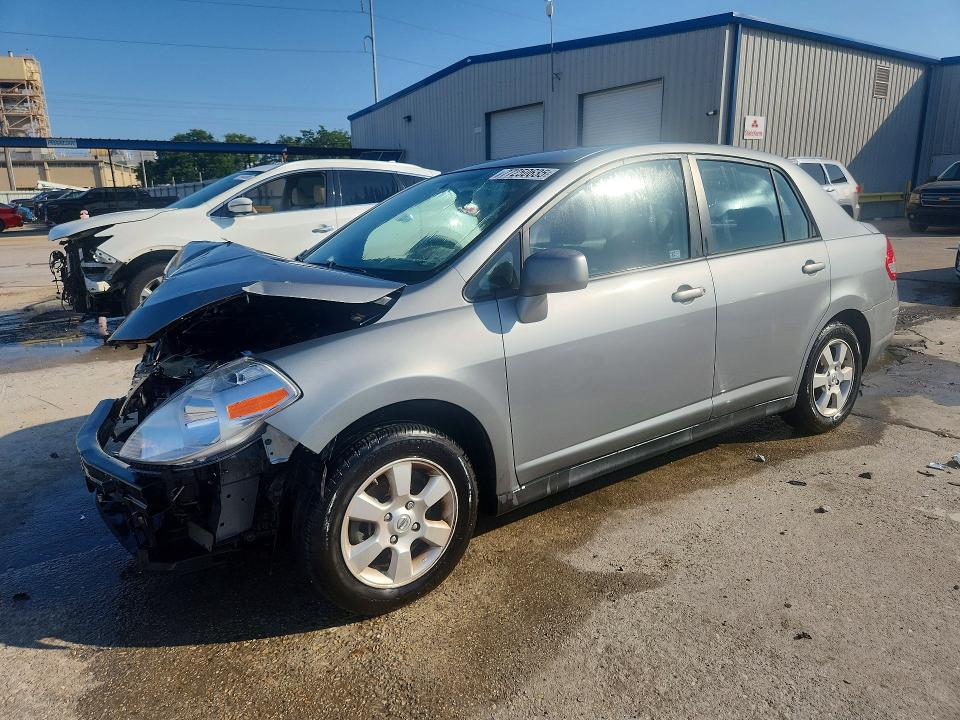 77250635 :رقم المزاد ، 3N1BC1AP2BL421776 vin ، 2011 Nissan Versa مزاد بيع