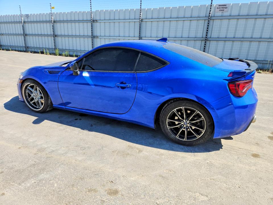 61624446 :رقم المزاد ، JF1ZCAB10H9600556 vin ، 2017 Subaru Brz مزاد بيع