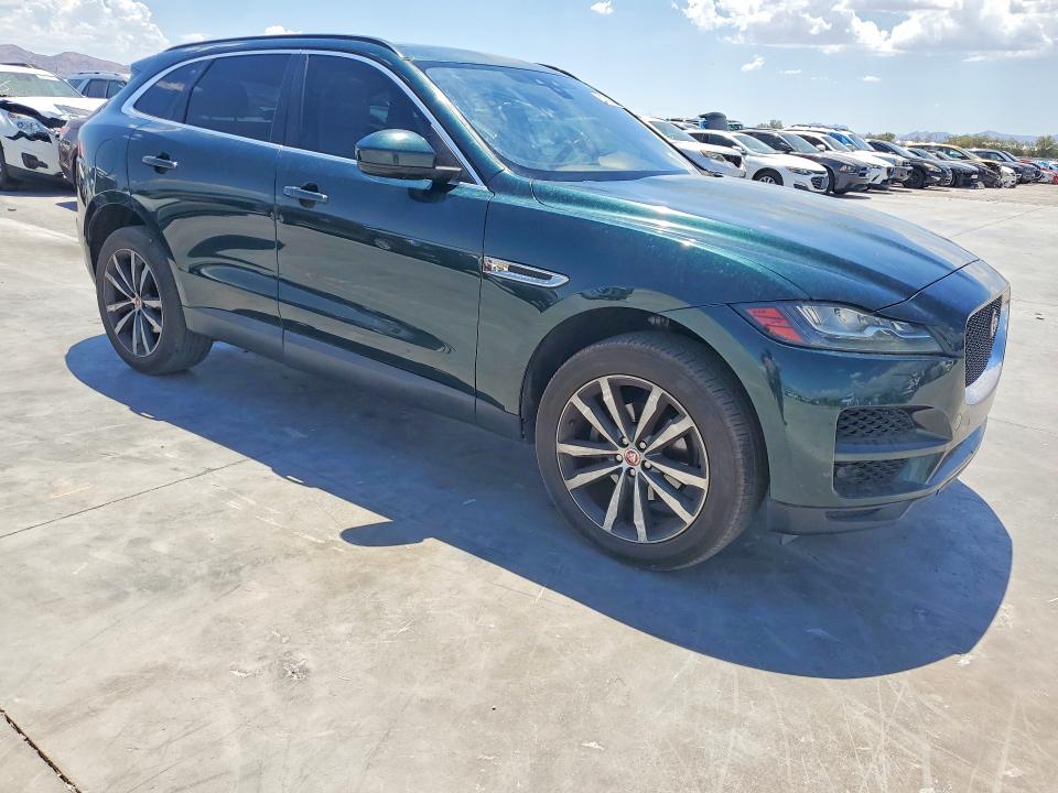 2018 Jaguar F-pace მანქანა იყიდება აუქციონზე, vin: SADCK2FX3JA256821, აუქციონის ნომერი: 61745336