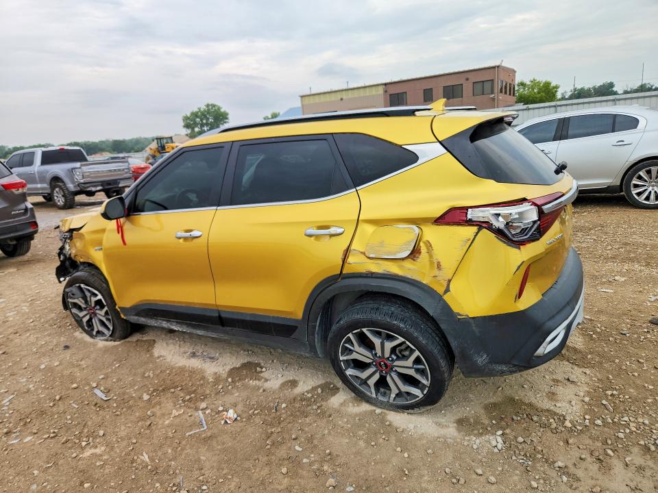 2021 Kia Seltos მანქანა იყიდება აუქციონზე, vin: KNDETCA24M7173306, აუქციონის ნომერი: 63176396