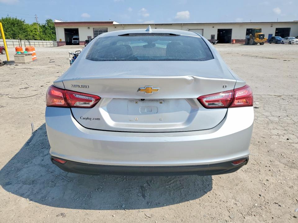 Продажа на аукционе авто 2020 Chevrolet Malibu, vin: 1G1ZD5ST5LF040603, номер лота: 62869986