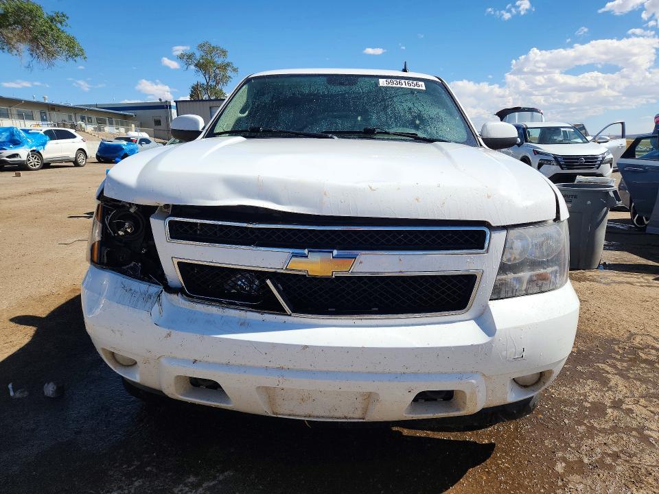 59361656 :رقم المزاد ، 1GNSKBE06BR245575 vin ، 2011 Chevrolet Tahoe مزاد بيع