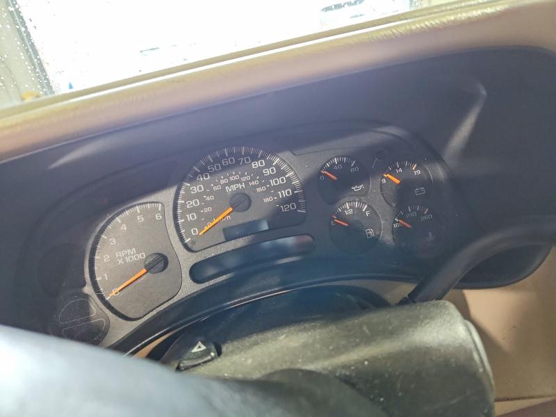 2004 Chevrolet Suburban მანქანა იყიდება აუქციონზე, vin: 3GNEC16Z34G293751, აუქციონის ნომერი: 61848656