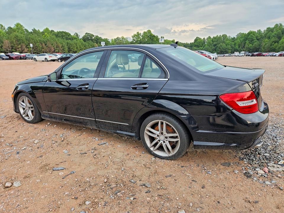 Aukcja sprzedaży 2013 Mercedes-benz C, vin: WDDGF8AB2DR279129, numer aukcji: 61957446