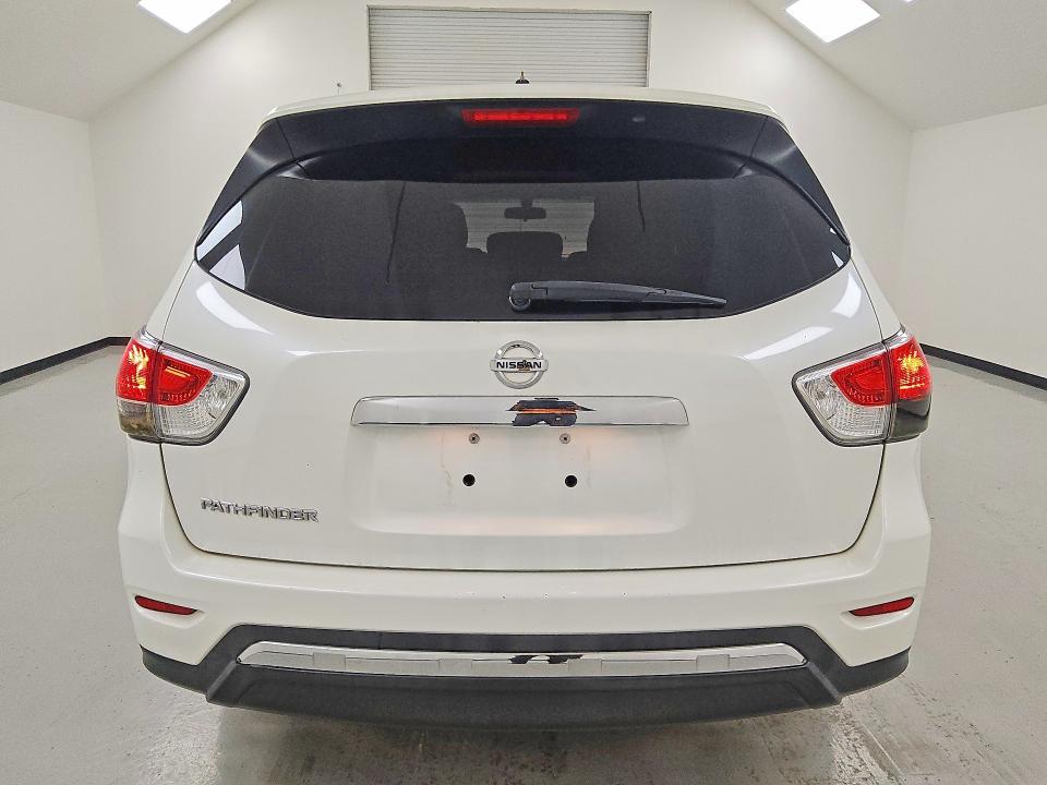 61251366 :رقم المزاد ، 5N1AR2MN9FC625124 vin ، 2015 Nissan Pathfinder مزاد بيع