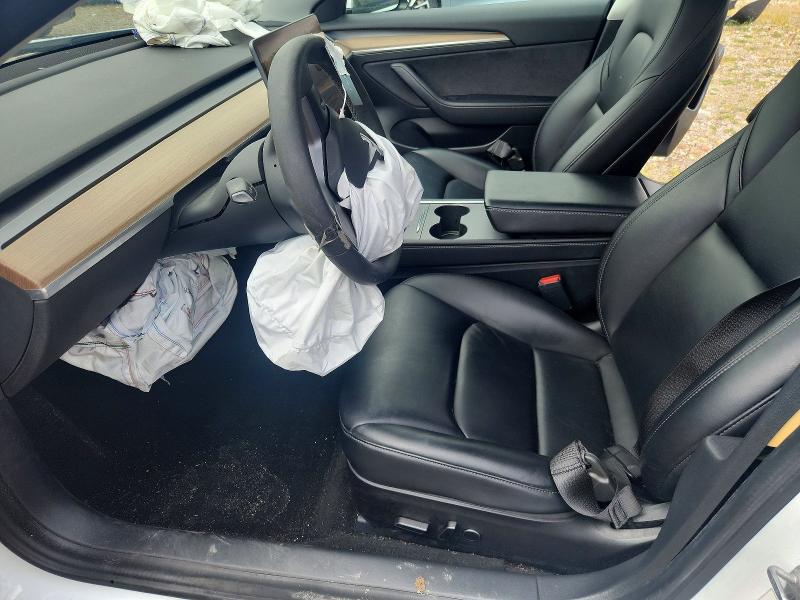 62009356 :رقم المزاد ، 5YJ3E1EB4MF051037 vin ، 2021 Tesla Model 3 مزاد بيع