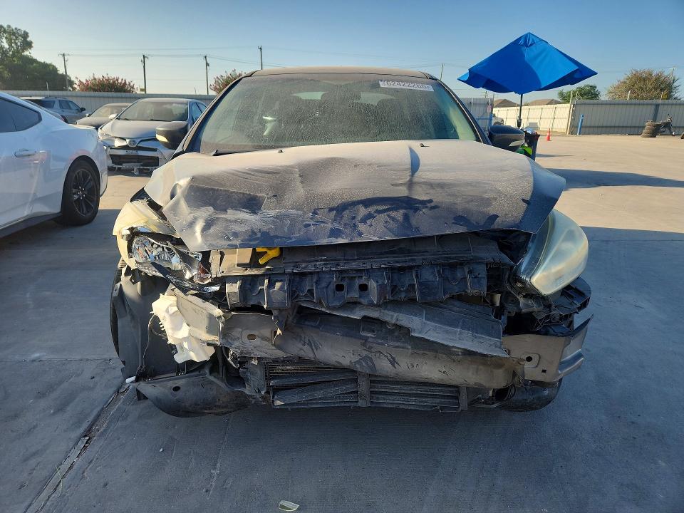2016 Ford Focus მანქანა იყიდება აუქციონზე, vin: 1FADP3F22GL326758, აუქციონის ნომერი: 62422266