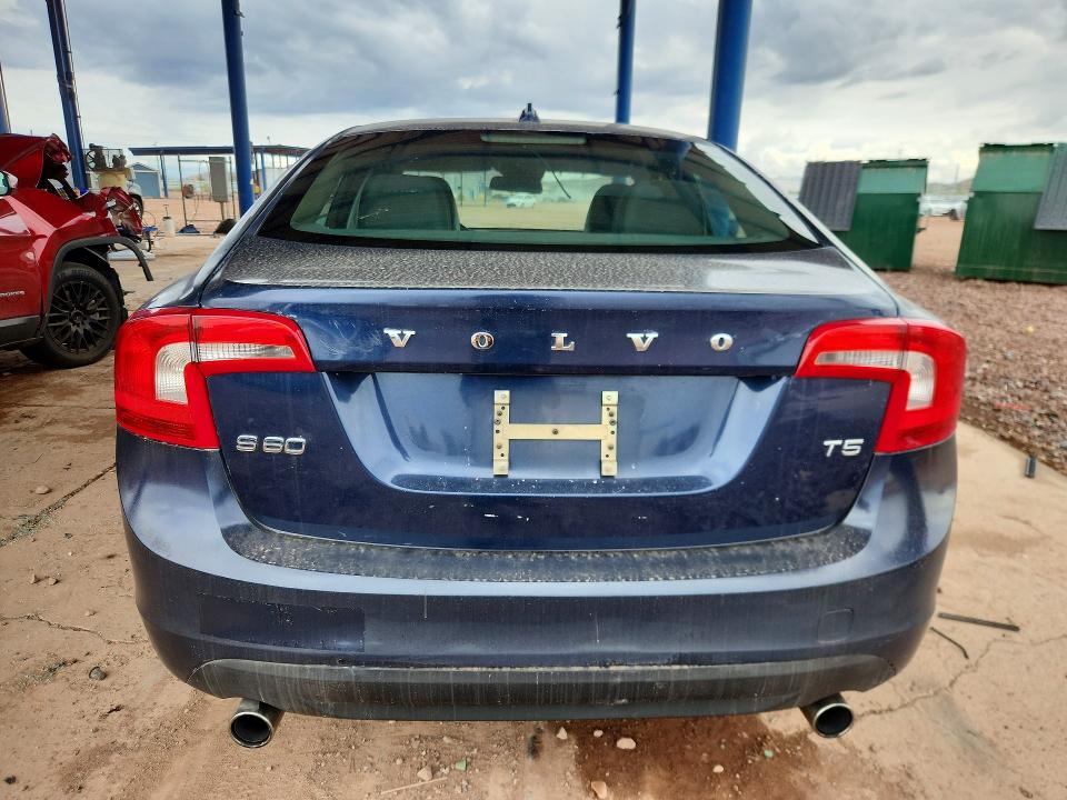 2012 Volvo S60 მანქანა იყიდება აუქციონზე, vin: YV1622FS2C2058283, აუქციონის ნომერი: 60993036