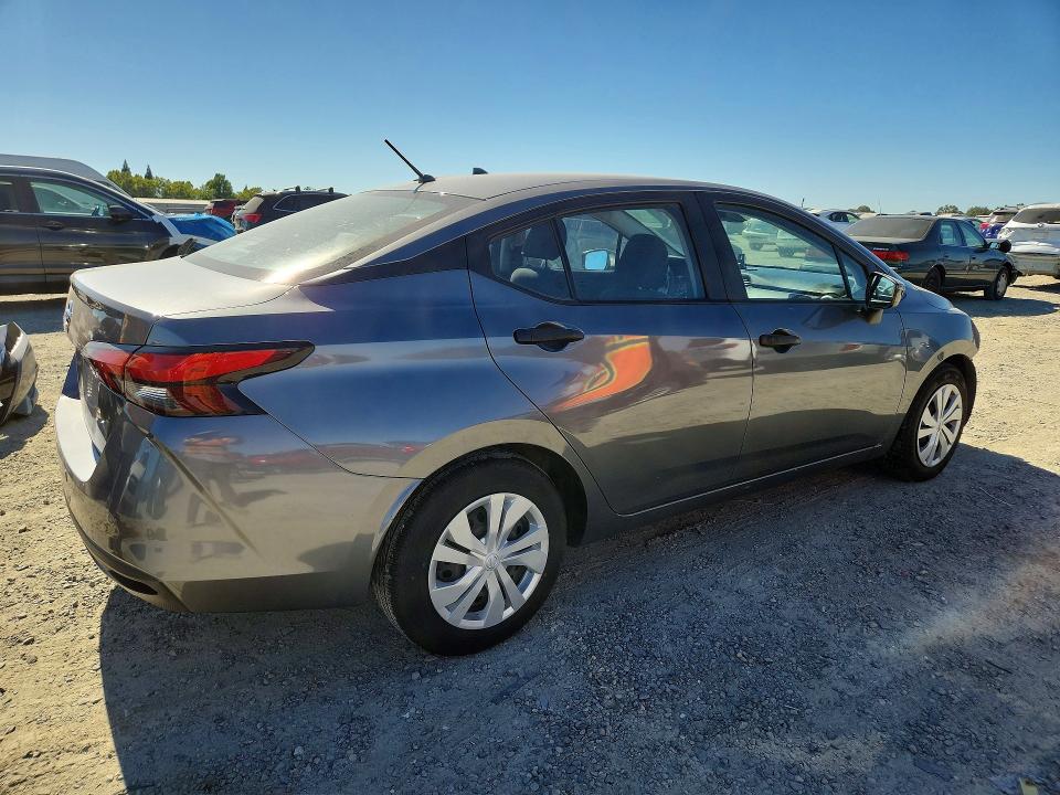 Продажа на аукционе авто 2021 Nissan Versa, vin: 3N1CN8DVXML832833, номер лота: 59733956