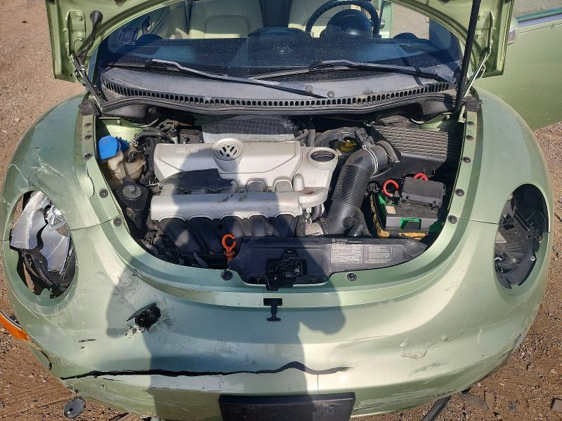 73343355 :رقم المزاد ، 3VWRF31Y78M411557 vin ، 2008 Volkswagen New Beetle مزاد بيع