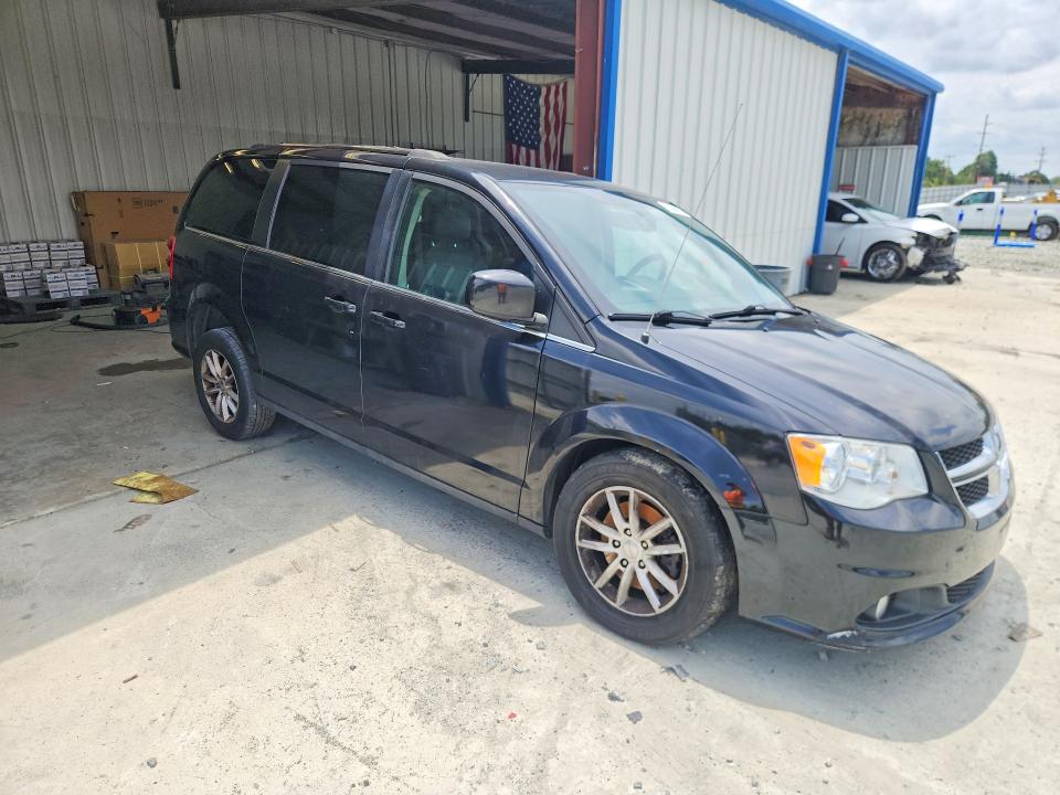 61404916 :رقم المزاد ، 2C4RDGCG7JR203391 vin ، 2018 Dodge Grand Caravan مزاد بيع