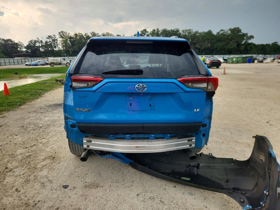 2021 Toyota Rav4 მანქანა იყიდება აუქციონზე, vin: 2T3H1RFV8MW159745, აუქციონის ნომერი: 62340076