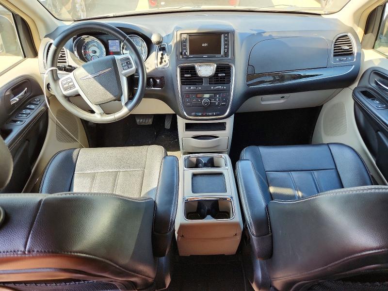 60694606 :رقم المزاد ، 2C4RC1BG7ER174420 vin ، 2014 Chrysler Town & Country مزاد بيع