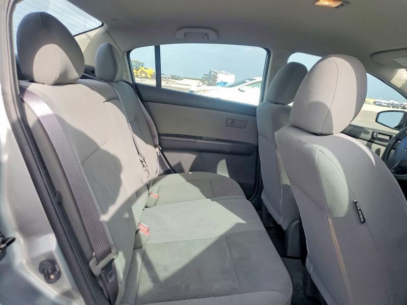60950506 :رقم المزاد ، 3N1AB6AP1AL645907 vin ، 2010 Nissan Sentra مزاد بيع