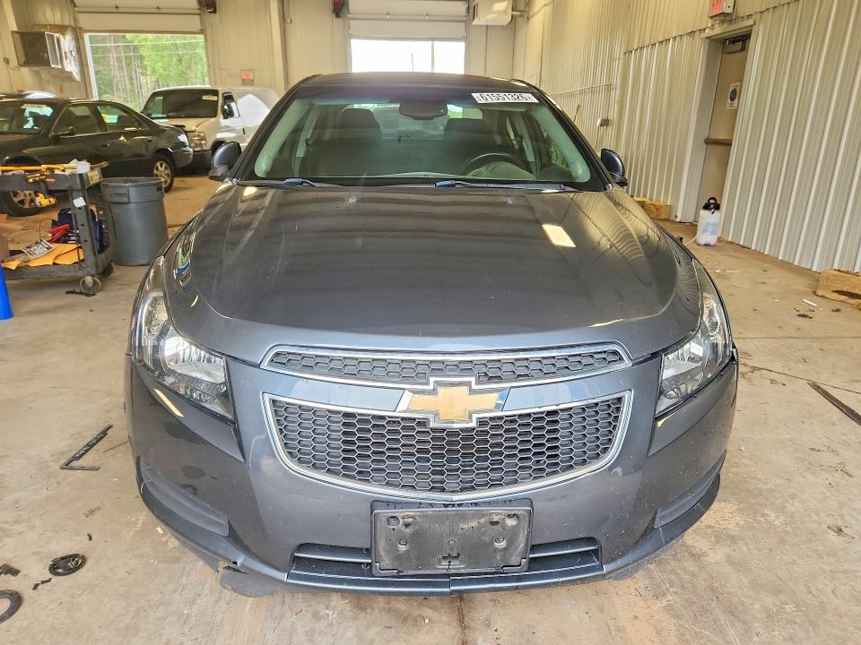 61551326 :رقم المزاد ، 1G1PC5SB4D7140852 vin ، 2013 Chevrolet Cruze مزاد بيع
